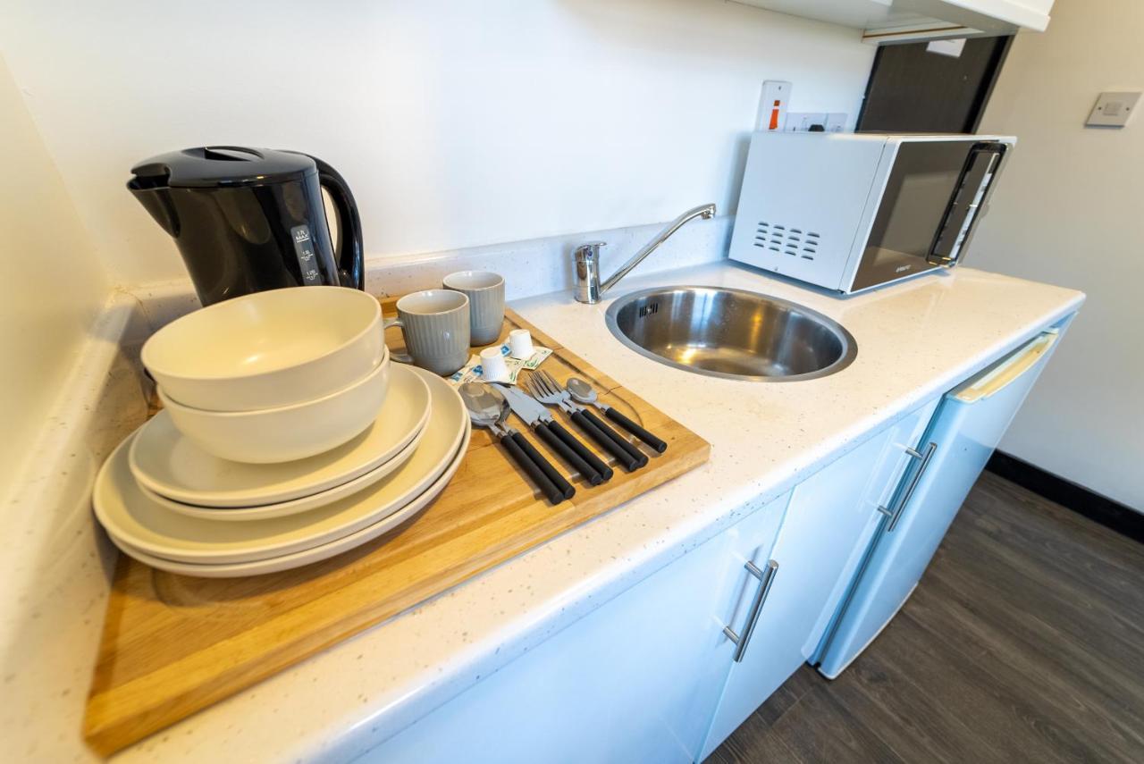 Staysa Equipped Studios Near Qe And Uob In Guesthouse Close To The City! Birmingham Oda fotoğraf