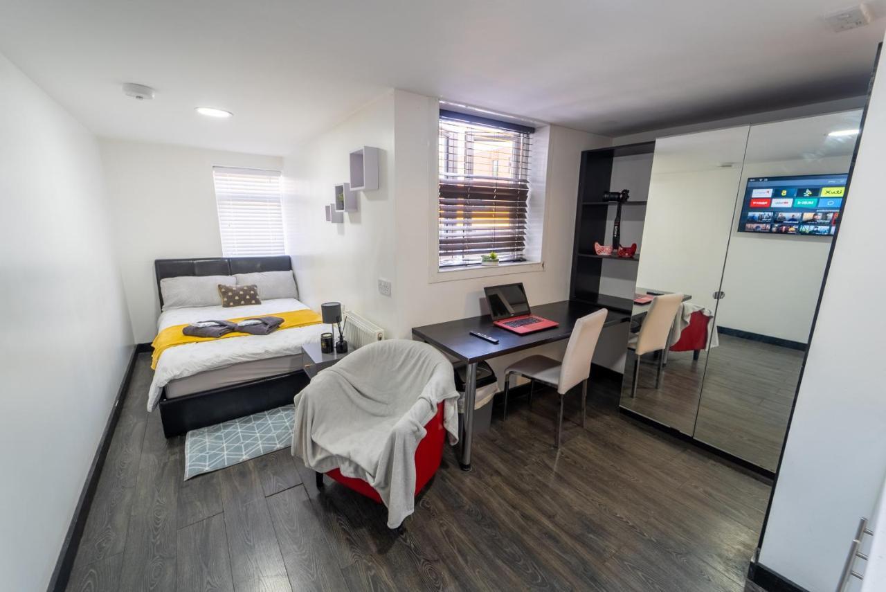 Staysa Equipped Studios Near Qe And Uob In Guesthouse Close To The City! Birmingham Oda fotoğraf